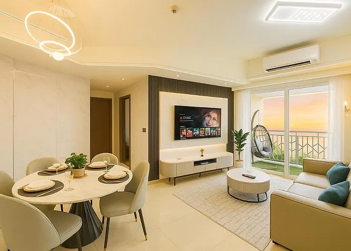 Luxurious 3br Near Solaire & Okada W Infinity Pool Apartamento
