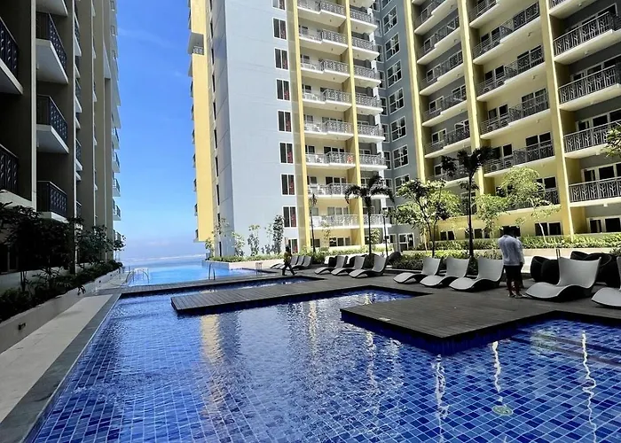 Luxurious 3br Near Solaire & Okada W Infinity Pool Apartamento *